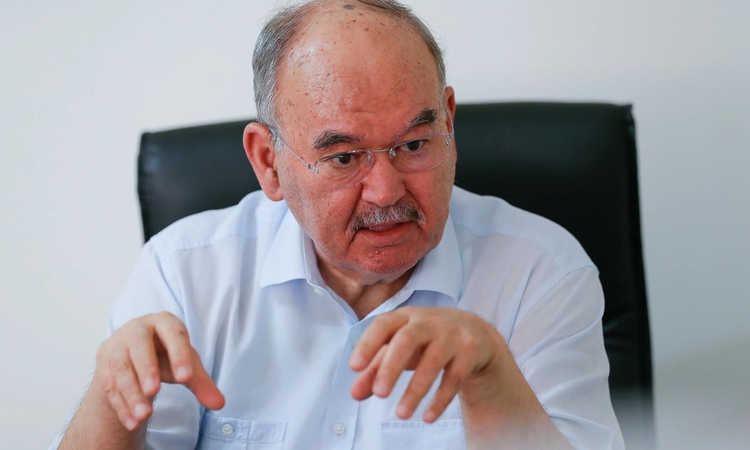 Kritik Açıklama: Eski İzmir Büyükşehir Belediye Başkanı Burhan Özfatura yaşamını yitirdi | İşte Tüm Ayrıntılar