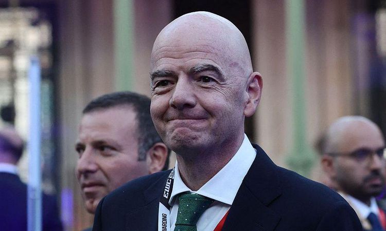 Kritik Açıklama: FIFA ve UEFA Arasında Dünya Kupası Planı Gerilimi: Karalama Kampanyası Suçlaması: Gelişmeler