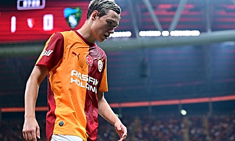 Kritik Açıklama: Galatasaray'da Batrakov tartışması