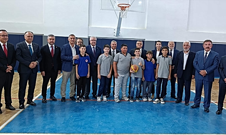 Kritik Açıklama: Gerze'de yeni okul binası hizmete açıldı