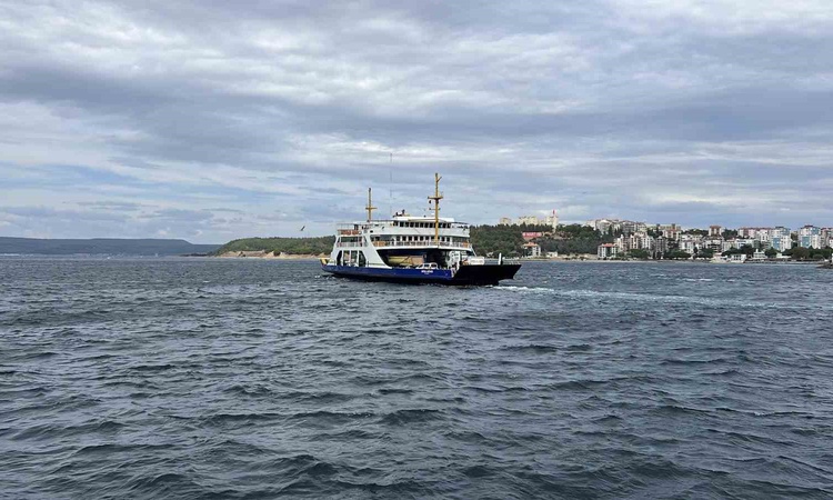 Kritik Açıklama: Gestaş, Gökçeada feribot seferlerinin bir kısmını olumsuz hava nedeniyle iptal etti: Gelişmel