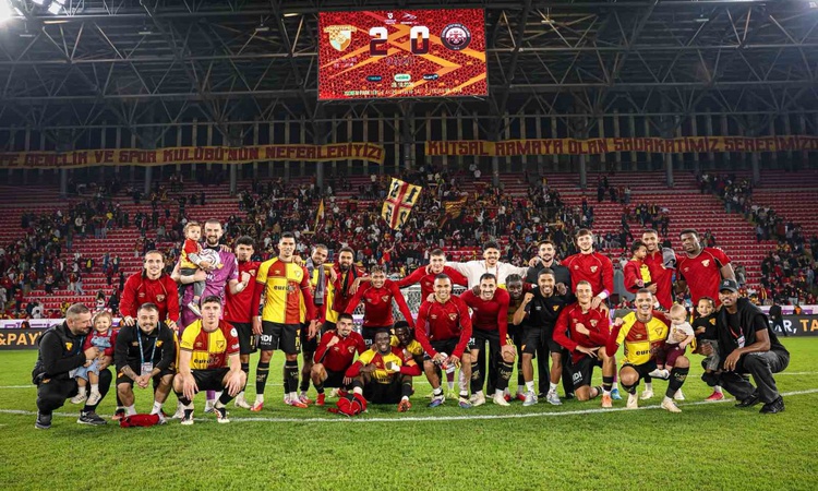 Kritik Açıklama: Göztepe, Çorum FK'yı 2-0 yenerek üçüncü galibiyetini ve ilk iç saha zaferini aldı - Son Dakik