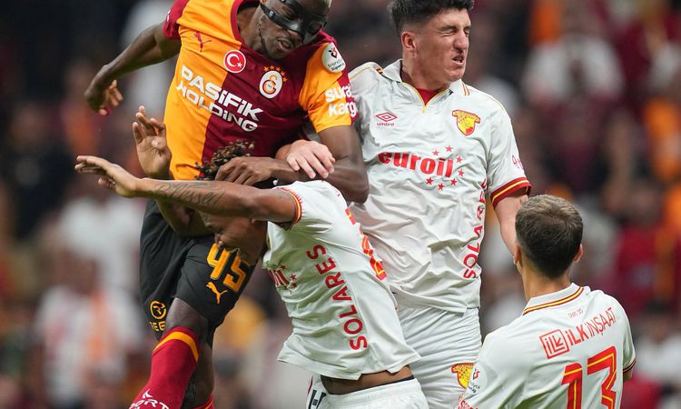 Kritik Açıklama: Göztepe'de kabus: 3 maçta 7 gol, Galatasaray fobisi ve hakem isyanı