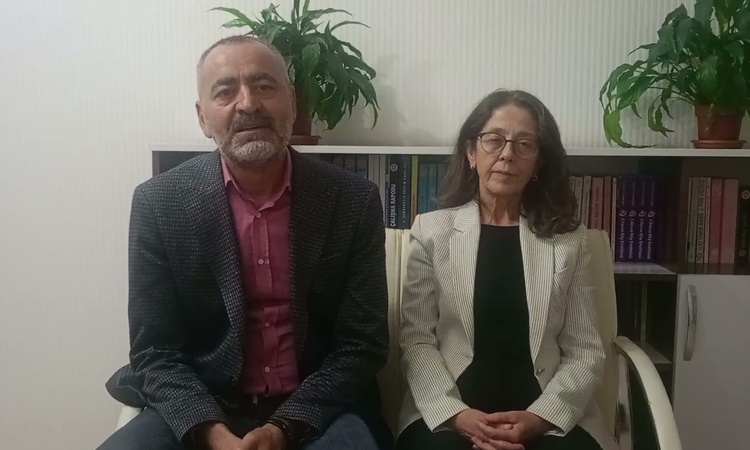 Kritik Açıklama: İHD Eş Genel Başkanları Kars'ta STK'larla barış ve ifade özgürlüğünü görüştü ve Merak Edilenl
