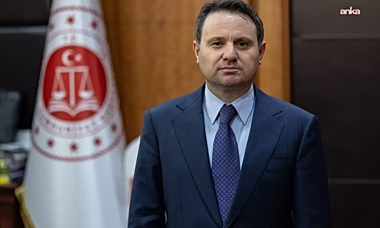 Kritik Açıklama: İkinci dalga vatandaşlık operasyonunda 72 şüpheli yakalanarak gözaltına sevk edildi