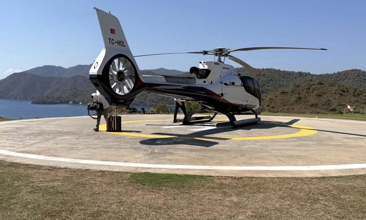 Kritik Açıklama: Bu ismi tanımayan yok! Özel helikopterle Marmaris'e gitti, 3 günde 3 milyon TL harcadı