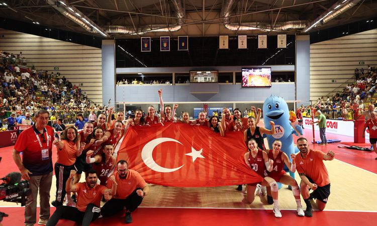Kritik Açıklama: Kadın Voleybolunda Akdeniz Oyunları Şampiyonluğu