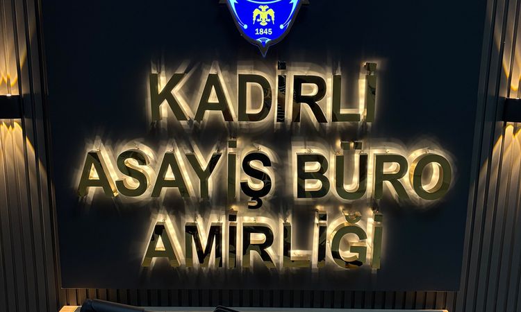 Kritik Açıklama: Kadirli ilçesinde asayiş uygulamalarında yakalanan 18 şüpheliden 10'u hakkında tutuklama kara