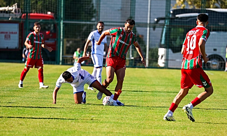 Kritik Açıklama: Karşıyaka 90+6'da 2-2 yaptı, 5 yıl sonra ilk 3 maçta galibiyetsiz kaldı