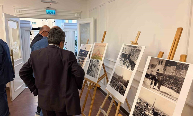 Kritik Açıklama: Kayseri'nin ticaret tarihini anlatan 40 fotoğraf ve 6 gazete ziyaretçilere sunuldu | İşte Tüm
