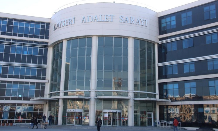 Kritik Açıklama: Kayseri'de özel harekat polisini yaralayan sanık duruşmada özür diledi - Son Dakika Bilgileri