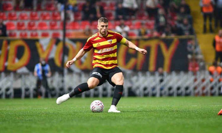 Kritik Açıklama: Kayserispor kaptanı Semih Güler, sarı kart cezasıyla Antalyaspor maçını kaçıracak. - Son Daki