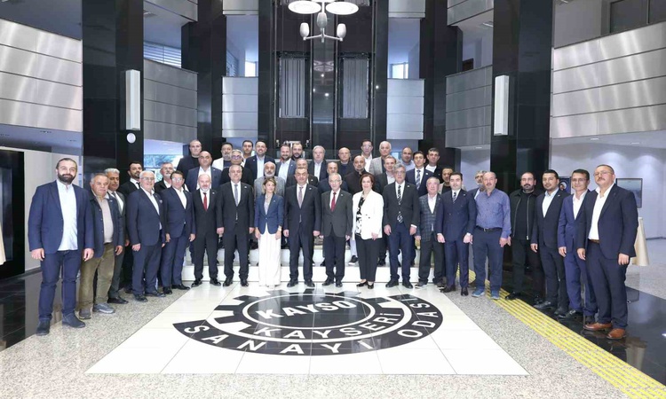 Kritik Açıklama: KAYSO'da Mehmet Büyüksimitci yeniden Yönetim Kurulu Başkanlığına seçildi