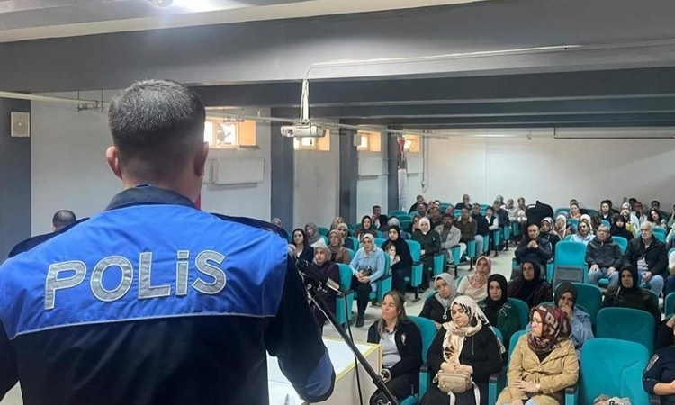 Kritik Açıklama: Kilis’te velilere ve öğretmenlere güvenlik bilgilendirmesi: Gelişmeler Takip Ediliyor