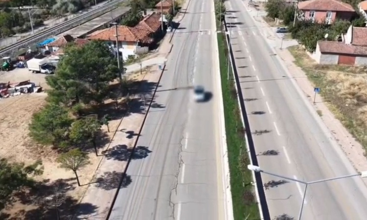 Kritik Açıklama: Kırıkkale'de dron denetimini fark eden ehliyetsiz sürücüye 240 bin lira ceza kesildi | İşte T