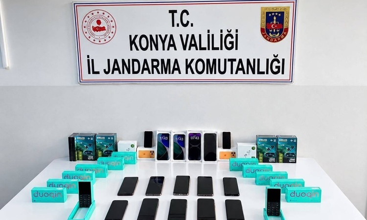 Kritik Açıklama: Konya'da jandarma 915 bin liralık kaçak ürün ele geçirdi, 8 şüpheli serbest bırakıldı
