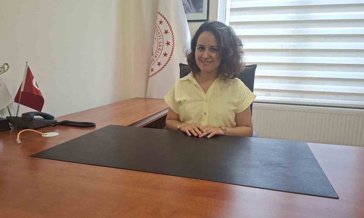 Kritik Açıklama: Kütahya doğumlu Uzm. Dr. Melike Köle, Hisarcık İlçe Devlet Hastanesi başhekimi oldu - Son Dak