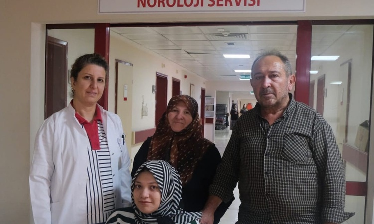 Kritik Açıklama: Kütahya Evliya Çelebi Hastanesi'nde erişkin SMA hastasına ilk kez risdiplam başlandı | İşte T