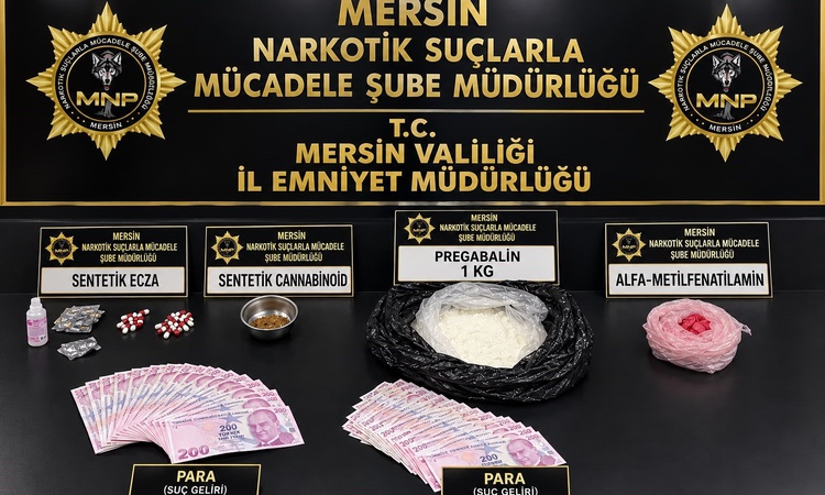 Kritik Açıklama: Mersin'de sokak satıcılarına düzenlenen uyuşturucu operasyonunda 2 şüpheli hakkında tutuklama