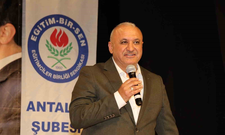 Kritik Açıklama: Miran: "Yeni eğitim-öğretim yılı sorunların değil, çözüm iradesinin yılı olmalı": Gelişmeler