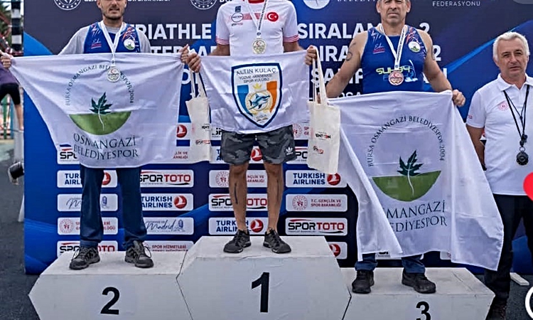 Kritik Açıklama: Muğla AFAD personeli baba ve oğlu, Triathle'de Portekiz Dünya Kupası'na katılacak