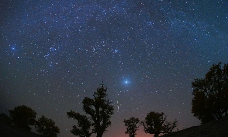 Kritik Açıklama: NASA'ya göre Orionid meteor yağmuru 21 Ekim'i 22 Ekim'e bağlayan gece zirve yapacak ve Merak