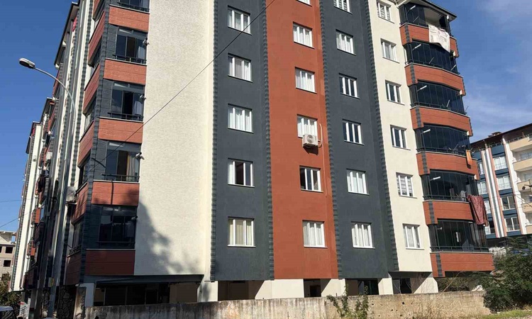 Kritik Açıklama: Osmaniye Bahçe'de eşini vuran şahıs, iddiaya göre ambulansı arayıp intihar etti: Gelişmeler T