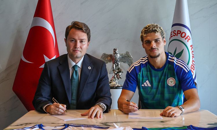 Kritik Açıklama: Rizespor, Can Bozdoğan'ı 2 Yıllığına Kadrosuna Kattı: Gelişmeler Takip Ediliyor