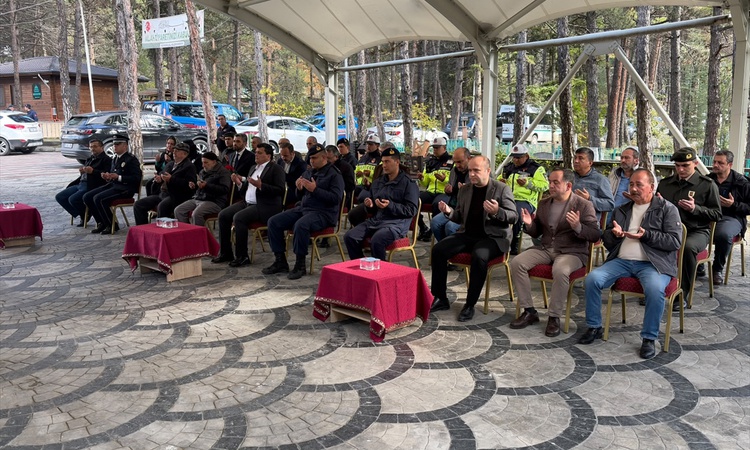 Kritik Açıklama: Şehit İsmail Dalıkırık Tosya'daki kabri başında anıldı - Son Dakika Bilgileri