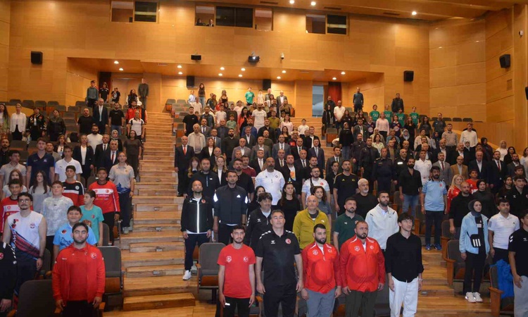 Kritik Açıklama: Sinop'ta Amatör Spor Haftası'nda 113 sporcu ve 18 antrenör ödüllendirildi | İşte Tüm Ayrıntıl
