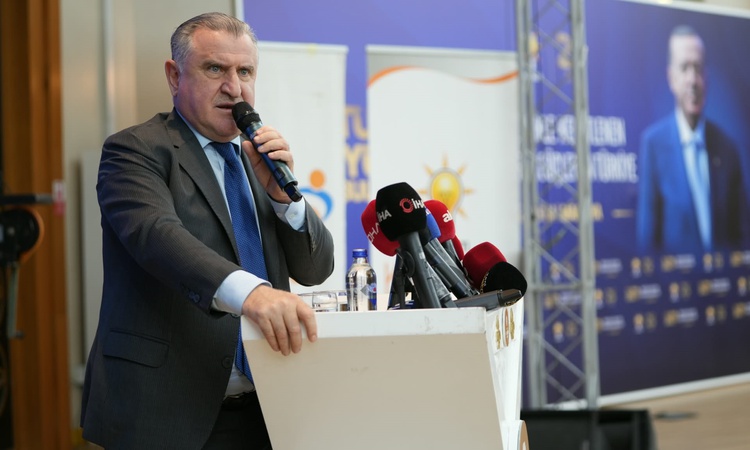 Kritik Açıklama: Spor Bakanı Bak, Cudi'de roket seslerinin yerini raket seslerinin aldığını söyledi: Gelişmele