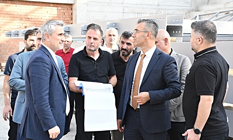 Kritik Açıklama: Spor Toto Başkanı Öztürk, Şırnak'ta inşaatı süren 1500 kişilik spor salonunu inceledi | İşte
