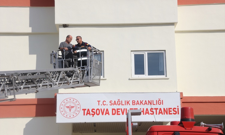 Kritik Açıklama: Taşova Devlet Hastanesi'nde yangın ve tahliye tatbikatı başarıyla tamamlandı | İşte Tüm Ayrın