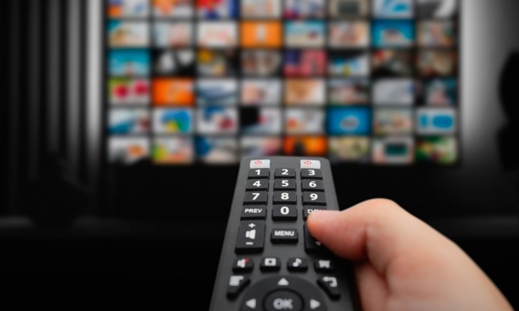 Kritik Açıklama: Televizyon dünyasında deprem! Reyting canavarı 3 diziyi birden yuttu: Gelişmeler Takip Ediliy