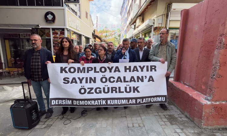 Kritik Açıklama: Tunceli’de DEM Parti, Öcalan’ın Suriye’den çıkarılışının 27. yılında eylem yaptı - Son Dakika