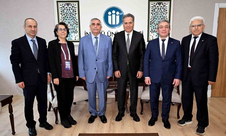 Kritik Açıklama: Türk Fizyolojik Bilimler Derneği heyeti, Malatya'da Rektör Akpolat'ı ziyaret etti
