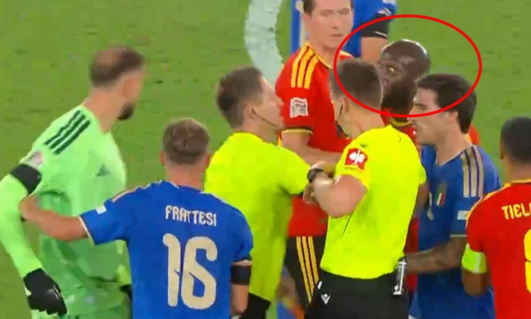 Kritik Açıklama: Tutmasalar vuracaktı! Lukaku'nun delirdiği anlar ve Merak Edilenler