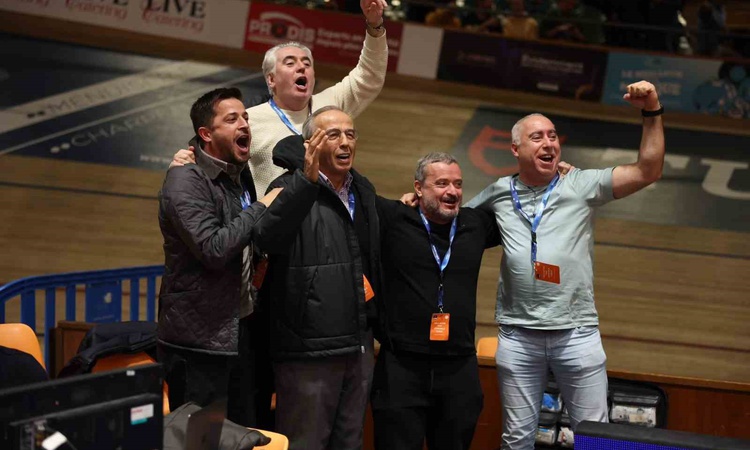 Kritik Açıklama: Y. Denizli Basket, 80-76'lık galibiyetin moraliyle yarın Türk Telekom'a konuk olacak.: Gelişm