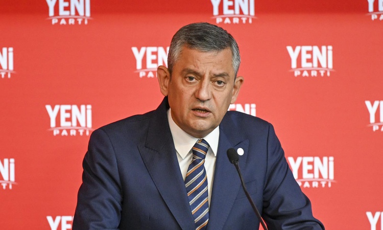 Kritik Açıklama: YENİ Parti Genel Başkanı Özgür Özel ittifak için dört partinin kapısını çaldı iddiası