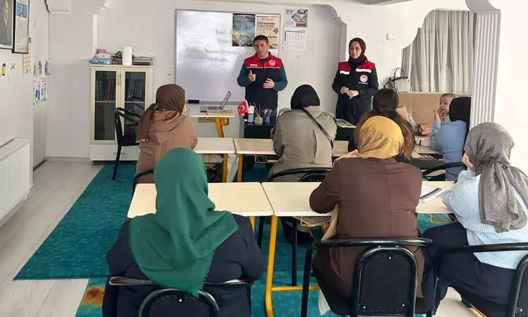 Kritik Açıklama: Yığılca Tarım ve Orman Müdürlüğü personeli, destek ve kokarca mücadelesini anlattı: Gelişmele