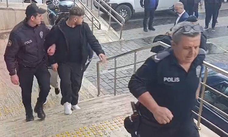 Kritik Açıklama: Zonguldak'ta bina çökmesinde 1 ölü 1 yaralı, soruşturmada 3 şüpheli hakkında tutuklama kararı