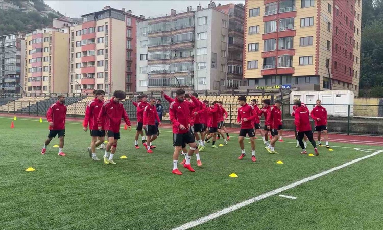 Kritik Açıklama: Zonguldakspor, yarın Düzcespor'u konuk edeceği maçın hazırlıklarını bitirdi: Gelişmeler Takip
