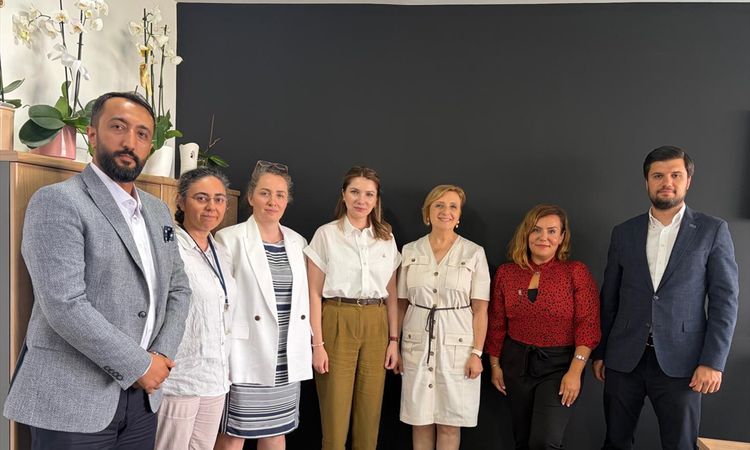 Sıcak Gündem: KÜAD'dan kozmetik sektörü için kamu kurumlarıyla stratejik işbirliği adımı - Son Dakika - Son Da