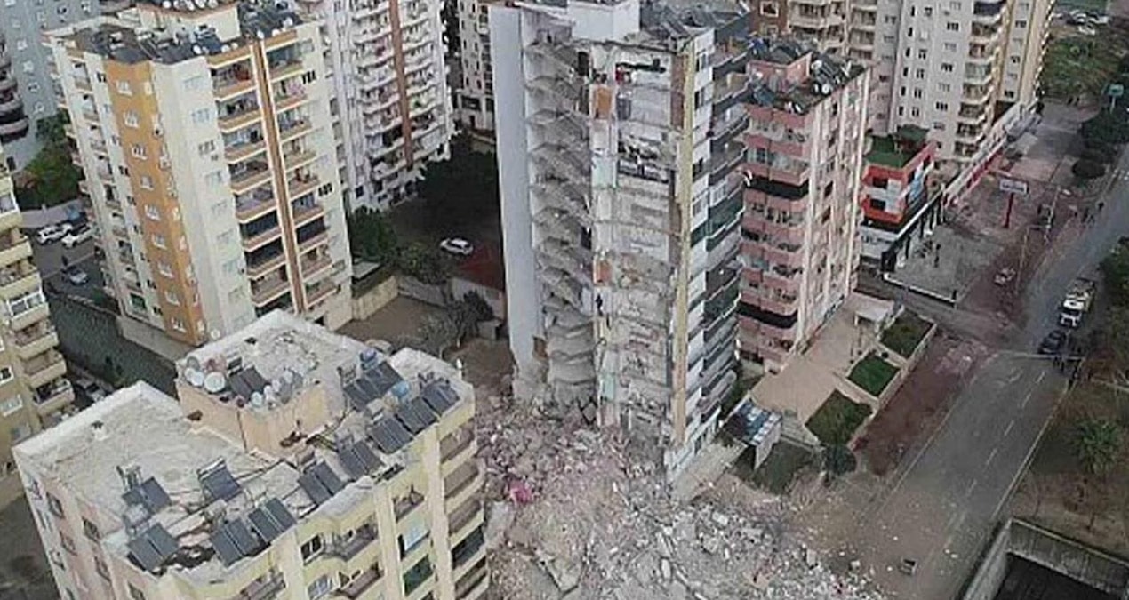 Kritik Açıklama: Kubilay Apartmanı davasında karar: Müteahhit ve eski imar müdürüne hapis - Son Dakika Haberle