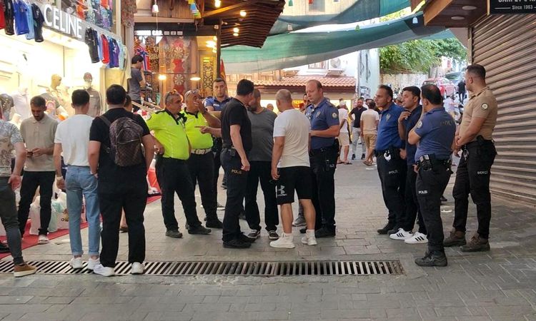 2 arrests in a customer grab fight in Kuşadası - Breaking News