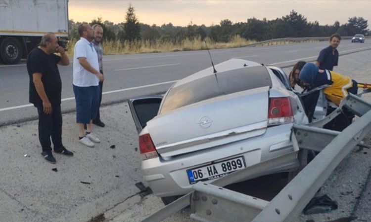 The driver of the car that hit the barrier in Kütahya was injured - News