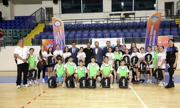 'Handball Course' within the scope of ÇOGEP project in Kütahya - News