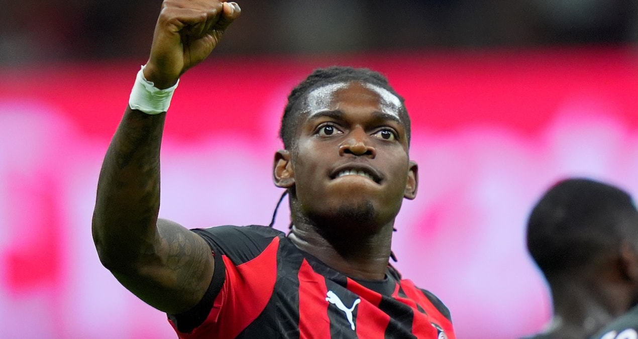 Sıcak Gündem: Leao’nun açıklaması Galatasaraylıları heyecanlandırdı! Milan’a veda Aslan’a merhaba - En Son Hab