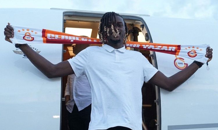 Lesley Ugochukwu, Galatasaray için İstanbul'da - Son Dakika: Gelişmeler Takip Ediliyor