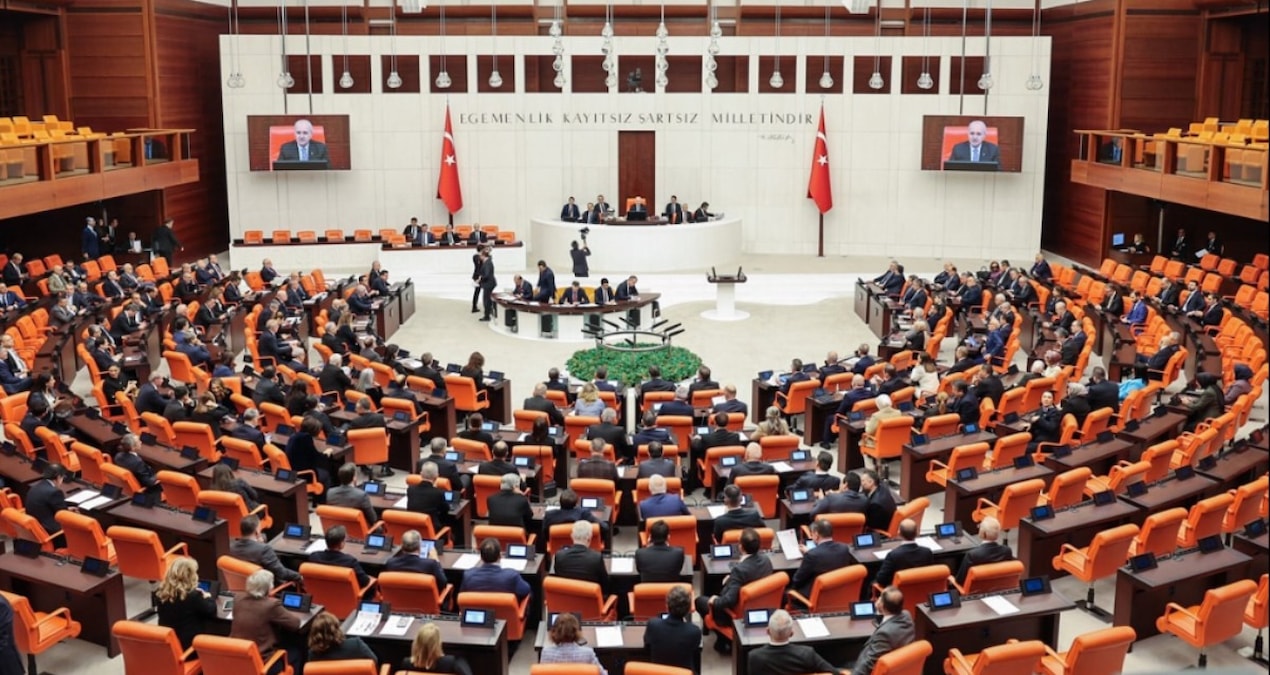 Gündemden Son Bilgiler: Madem okulda şiddet var, Avrupa’yı gezelim - Son Dakika Haberleri - Son Dakika Bilgile